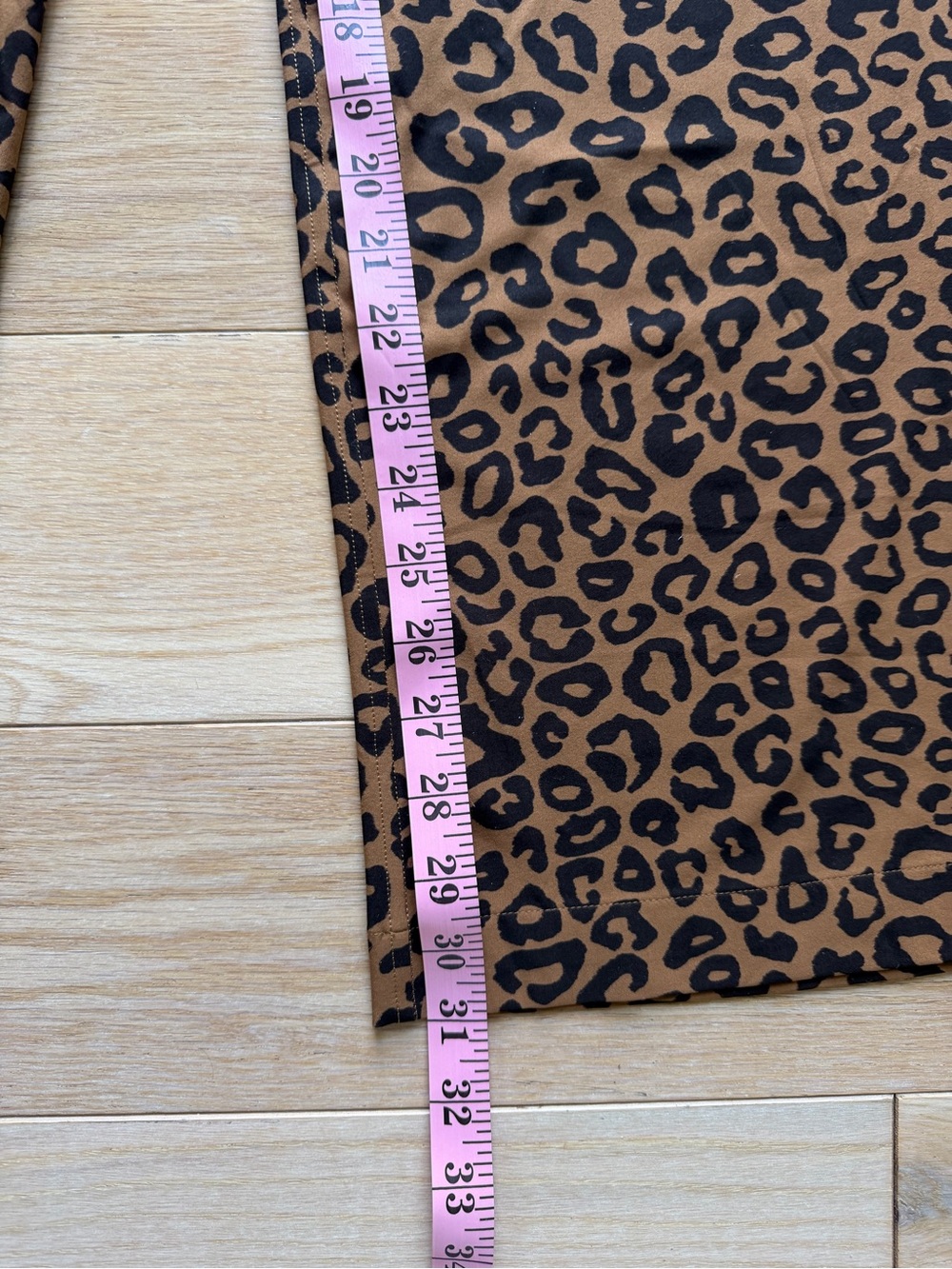 Lululemon swiftly Mid-Rise Wide-Leg Leopard Pants size 2 NWT - Picture 5 of 7